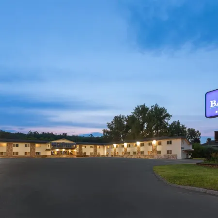 Baymont by Wyndham Iron Mountain