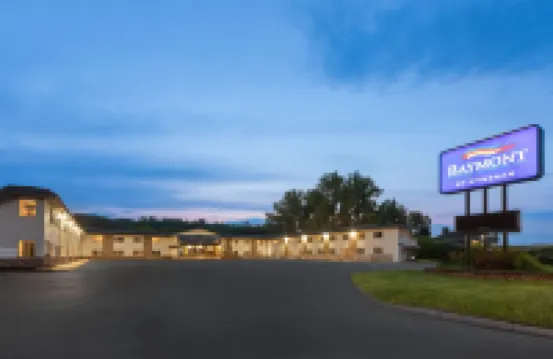 Baymont by Wyndham Iron Mountain