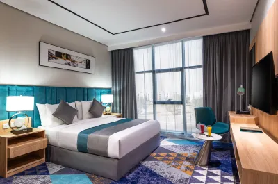 レニウム ジャザン のホテル