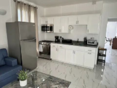 One bedroom apartment with king size bed and a view!