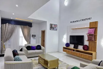 DFW Abodes Luxury Home Hotels in 