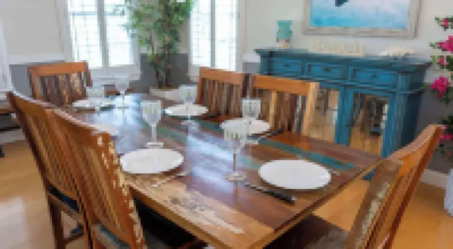 Luxury - 1 Min to Beach - Pool - New Remodel