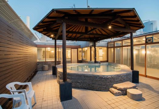 이케부쿠로 로얄 호텔 목욕탕 또는 노천탕