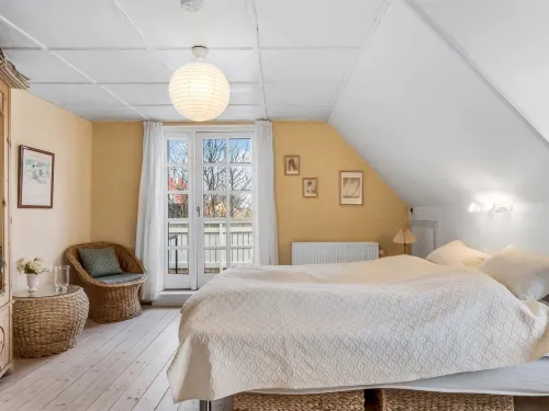 "Tryggi" - 300m from the sea