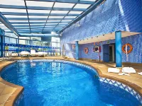 馬德里中心飯店 水上世界樂園（Aqualandia）附近的飯店