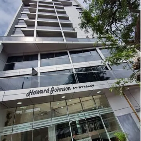 Howard Johnson by Wyndham Lima Miraflores Art House