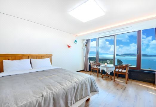 더라온 펜션 이미지