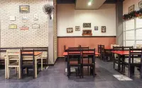 Heine Hotel