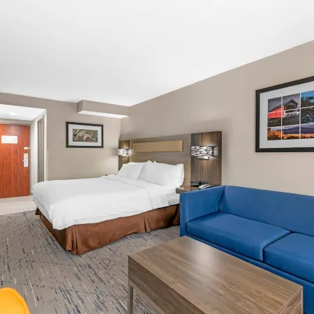 Keene Elm City Hotel, Ascend Hotel Collection
