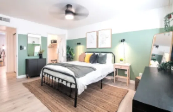 Lake Front Paradise, Pool and Hot Tub-Bubbly