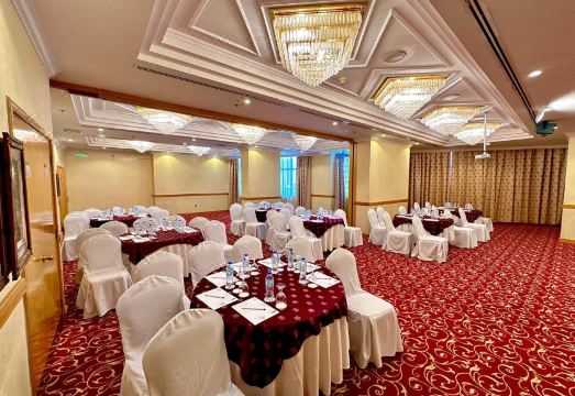 Grand Continental Hotel