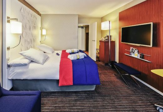 머큐어 파를망 조식