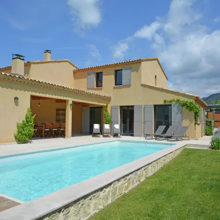 Villa in Malaucène near Mount Ventoux
