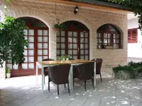 Apartments Paloc - Bungalow with Garden view Hotels in Bol