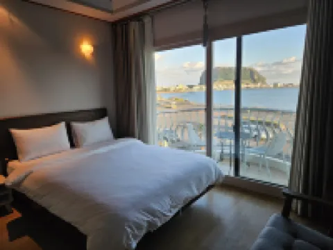 Seogwipo Sunrise House Pension Hotels near Seongsan Ilchulbong