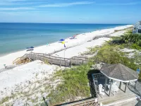 Barrier Dunes Cottage  Steps from beach/pool/tennis. 2/2 plus loft - SPECIALS!!!