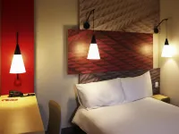 Ibis Guaxupe - Quầy Bar