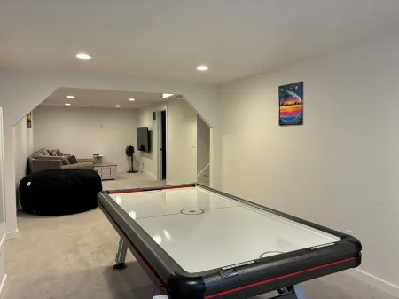 Updated Spacious Home and Hot Tub