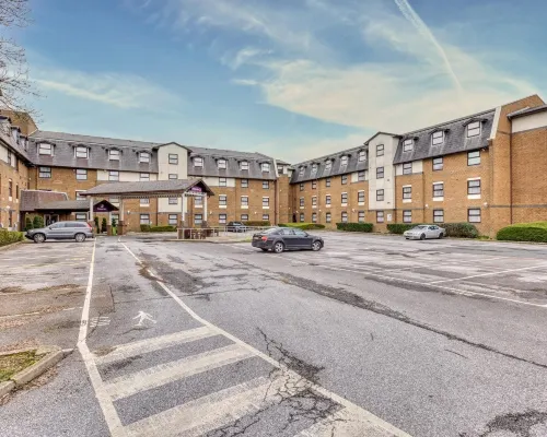 Premier Inn London Gatwick Airport (A23 Airport Way) Hotel Hotels in Gatwick