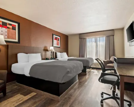 Quality Inn & Suites Hotels in Horry County