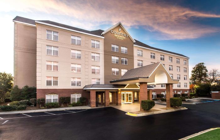 Country Inn & Suites by Radisson, Lake Norman Huntersville, NC