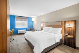 Holiday Inn Express & Suites TUMWATER - OLYMPIA by IHG