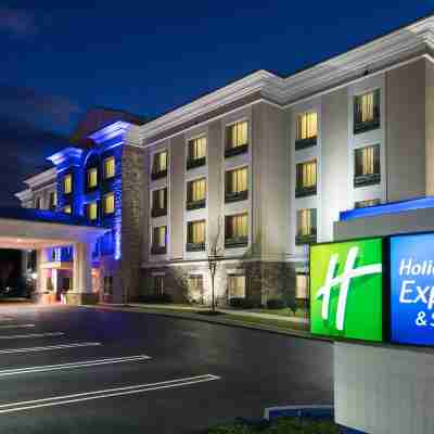 Holiday Inn Express & Suites STROUDSBURG-POCONOS by IHG Hotel Exterior