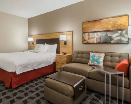 TownePlace Suites Latham Albany Airport Hotels in Latham