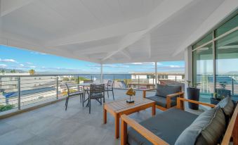 One Marine Drive Boutique Hotel & Spa by the Living Journey Collection