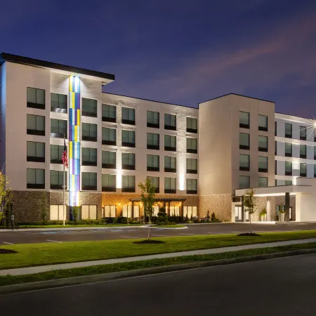 Tru by Hilton Cleveland