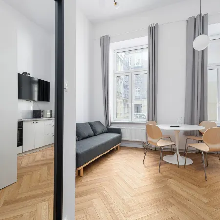RentPlanet - Apartamenty Rewolucji 1905