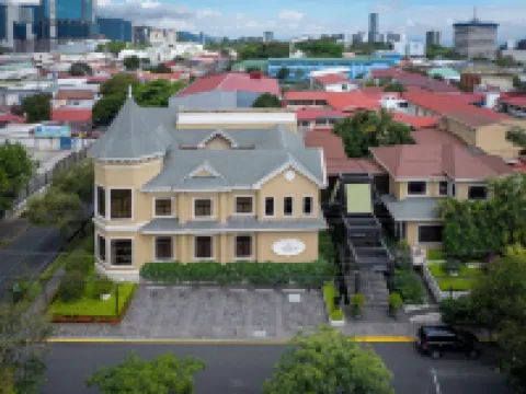 格蘭諾德奧羅飯店