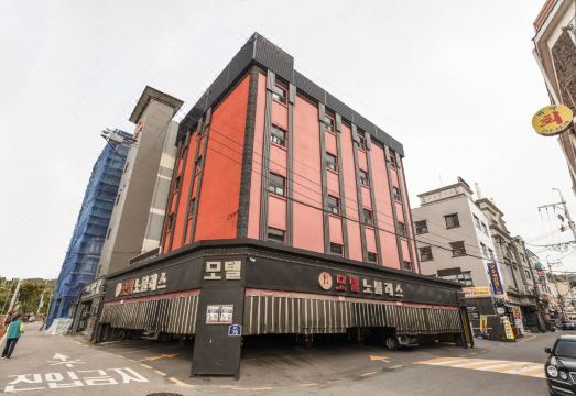 노블레스 대표 이미지