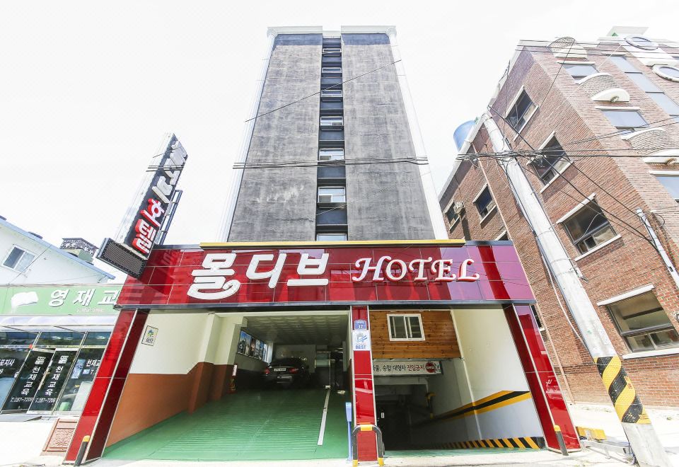 hotel overview picture