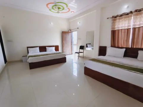 Radhe Shyam Resort Vrindavan by Hrg