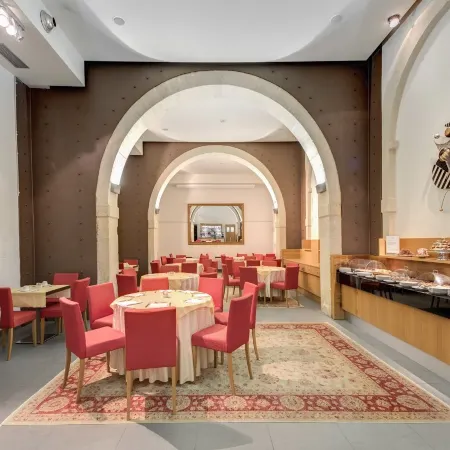 Grande Albergo Alfeo Отели рядом с достопримечательностью «Ортиджия»