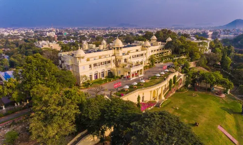 The Lalit Laxmi Vilas Palace