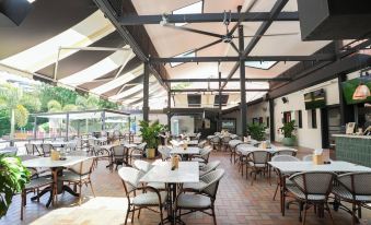 Hollandse Club Retreat