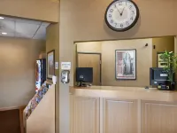 Super 8 by Wyndham Alton Hotels in Alton