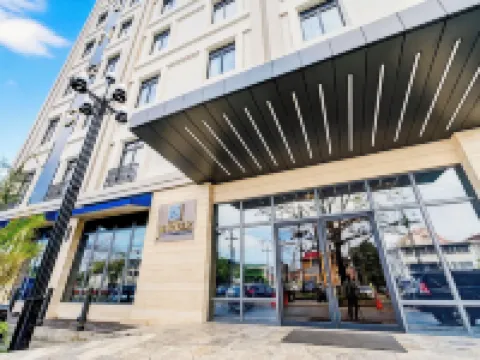 Jewelz By King's Hotel فنادق في جورج تاون