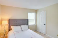 Peaceful Catskills Condo w/ Deck + Mountain View! -  Ferienwohnungen