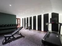 Luxe Paradise Premium Hotel Nguyen Khac Hieu Hoteles cerca de Lago Trúc Bạch