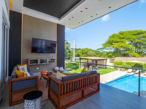 ¡ Luxurious Listed New Villa with 5 Br- 6 Bt in Sosua !