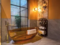 Glencruitten House - Hot Tub