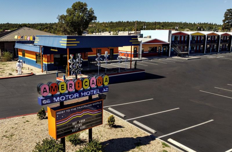 Americana Motor Hotel