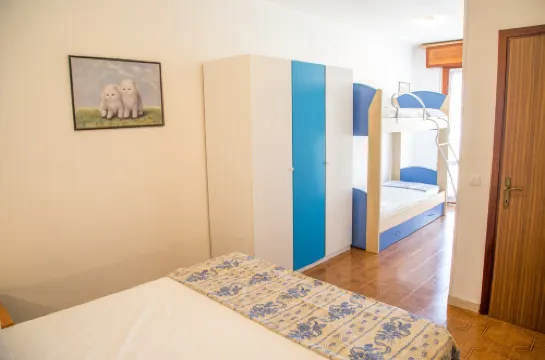 Centric apartment by the beach