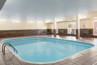 Fairfield Inn & Suites Minneapolis St. Paul/Roseville Hotels in Roseville