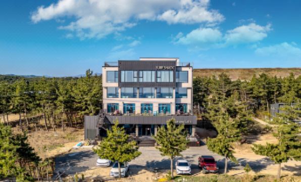 Yangyang Surf Shack Pension (Renewal)