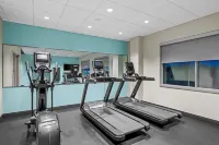 Tru by Hilton Oshawa