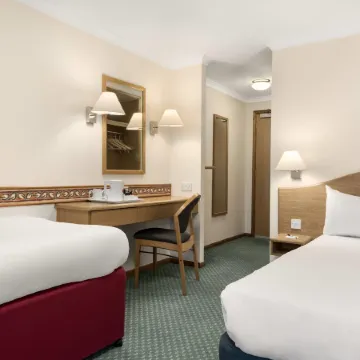 Days Inn by Wyndham Donington A50